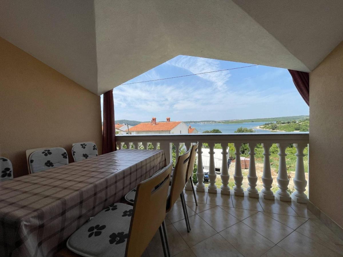Apartments Tara Медулин Екстериор снимка
