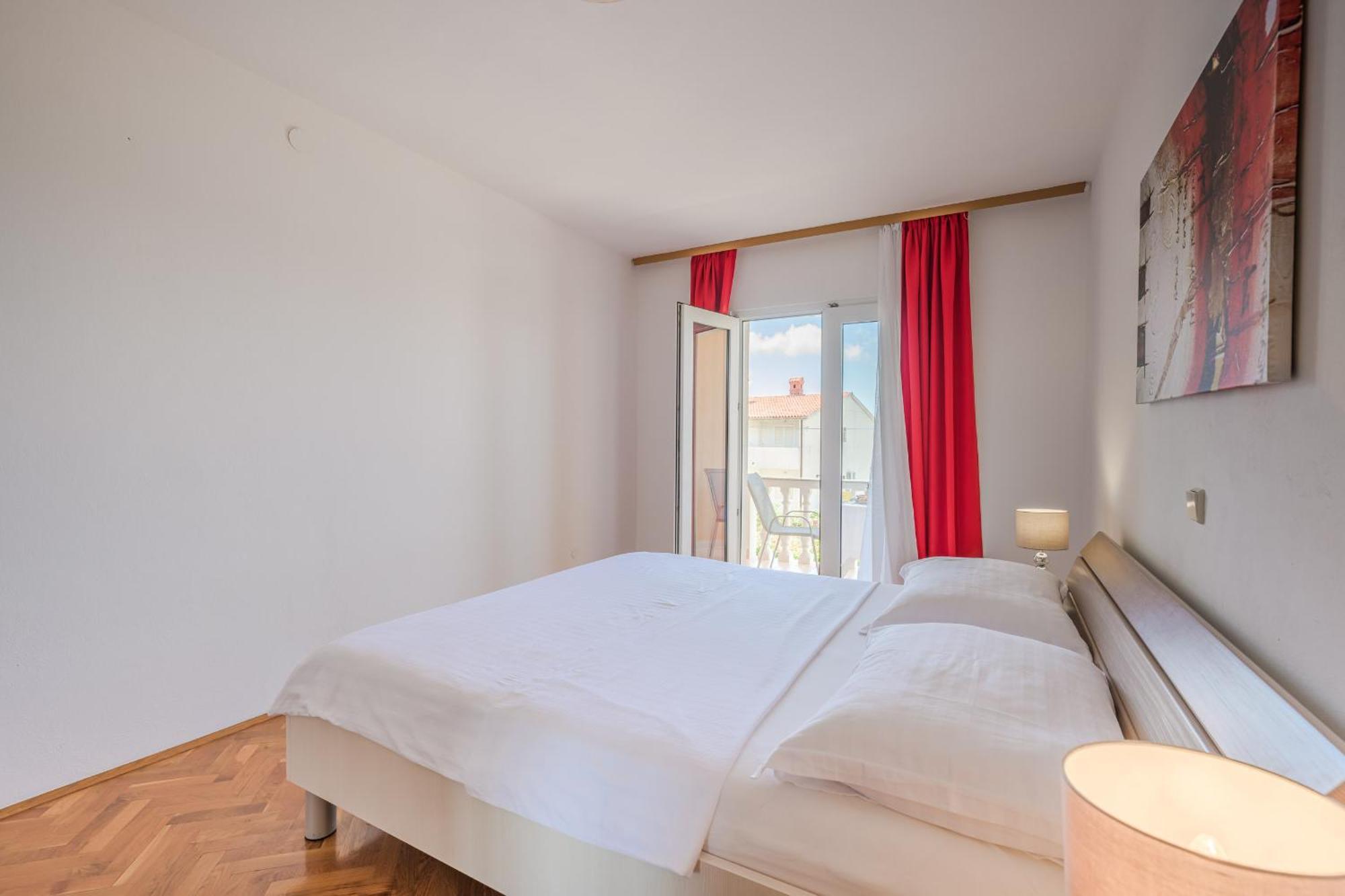 Apartments Tara Медулин Екстериор снимка